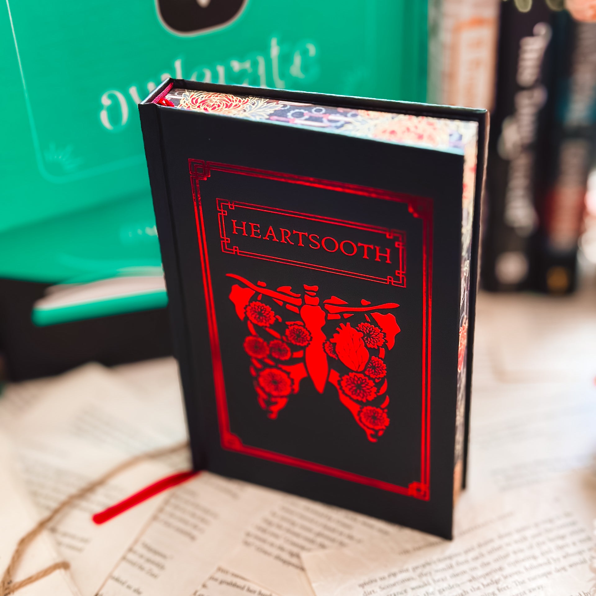 Bookish Items purchases Bundle from OwlCrate