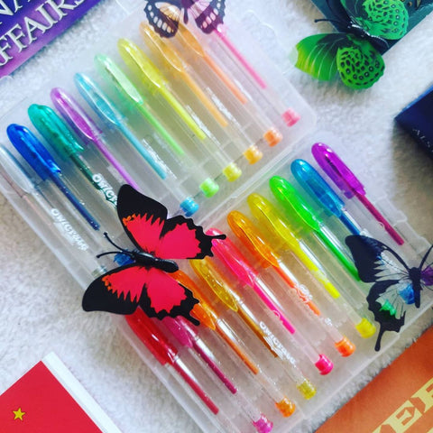 https://www.owlcrate.com/cdn/shop/products/gelpens-thedocreadstoomuch_large.jpg?v=1614832032